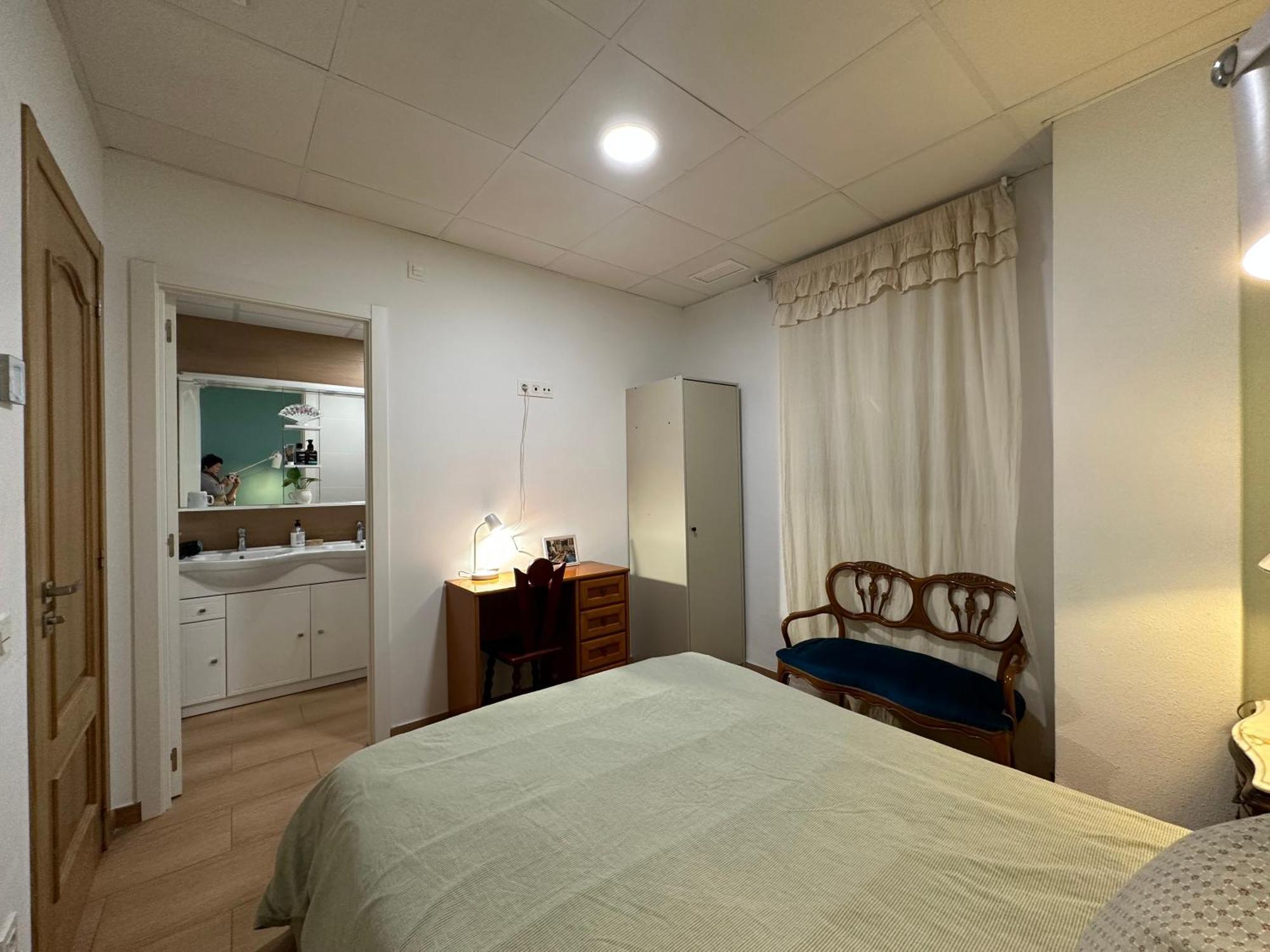 Mirador 1 Del Mercado Central - Habitacion Con Bano Privado En El Centro De La Ciudad Vella Walencja Zewnętrze zdjęcie