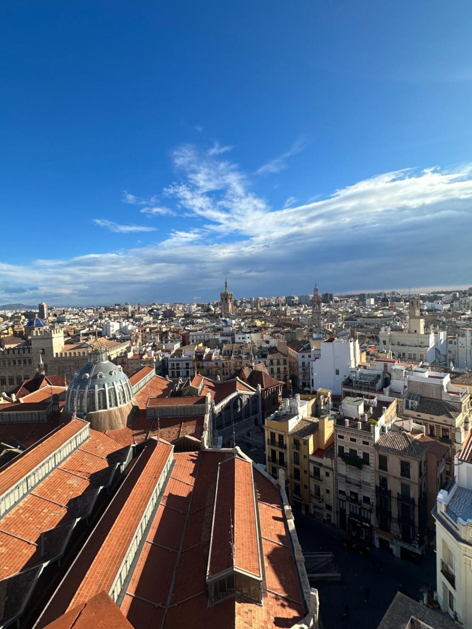 Mirador 1 Del Mercado Central - Habitacion Con Bano Privado En El Centro De La Ciudad Vella Walencja Zewnętrze zdjęcie