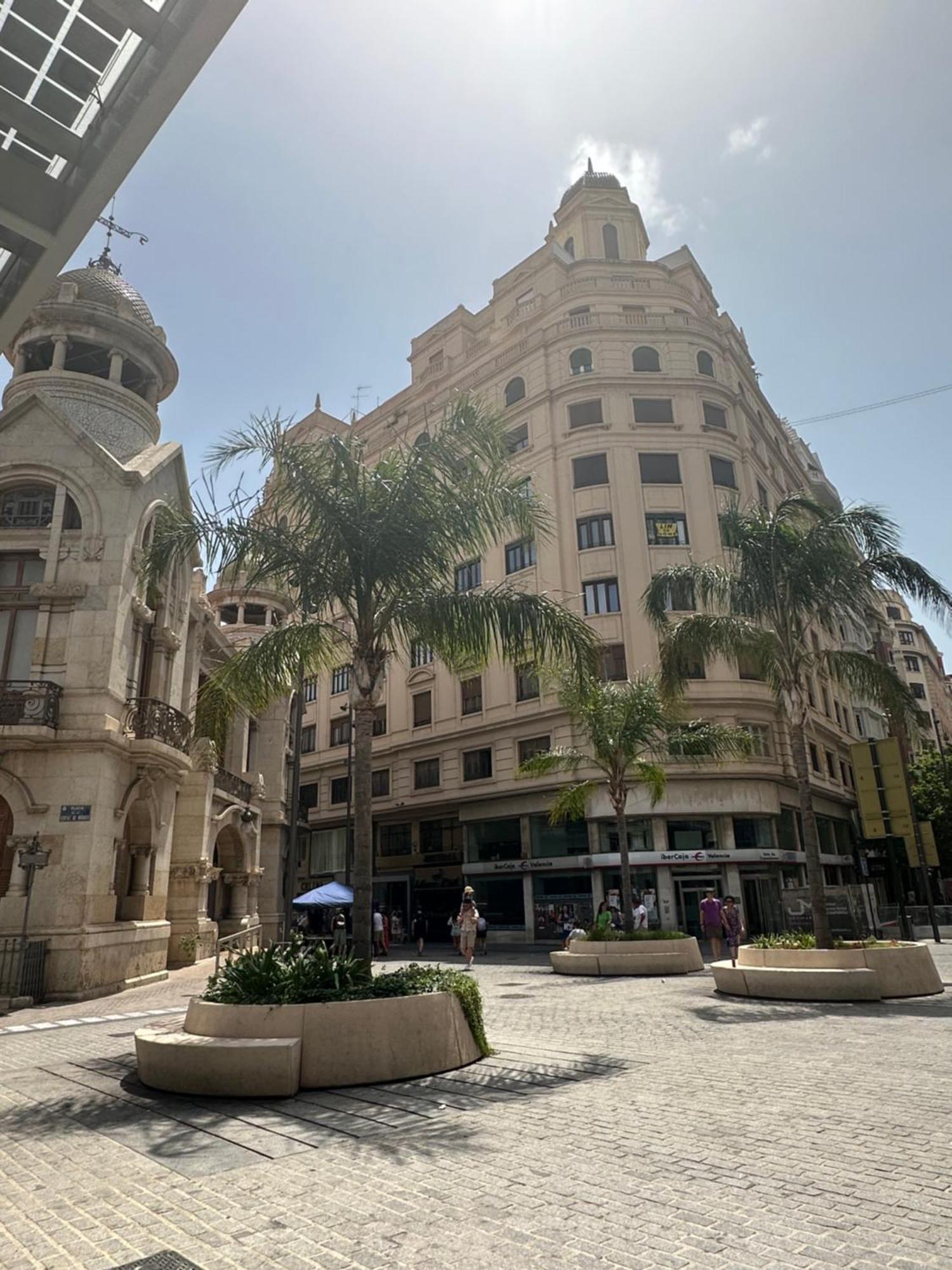Mirador 1 Del Mercado Central - Habitacion Con Bano Privado En El Centro De La Ciudad Vella Walencja Zewnętrze zdjęcie